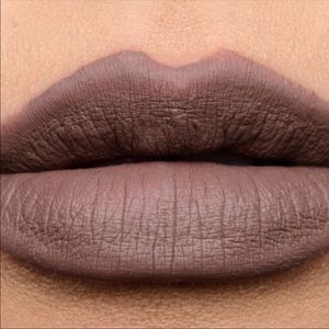 Liquid lip by MAC , retro shade simply smoked